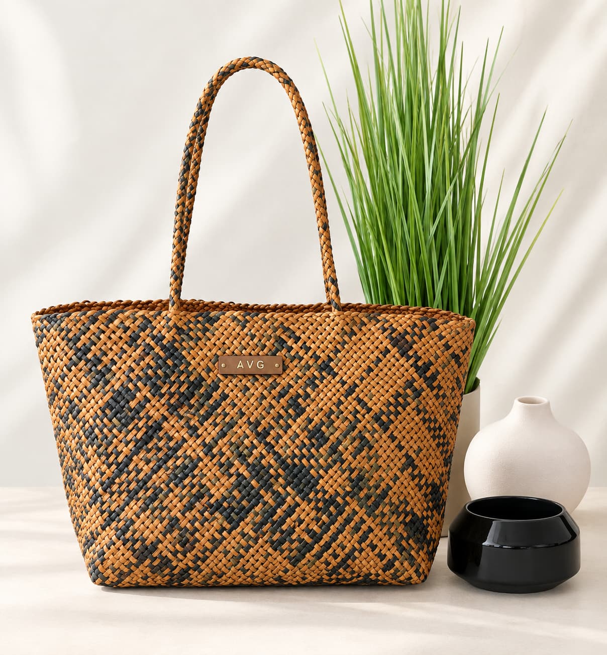 Leather bags and leather goods manufacturing