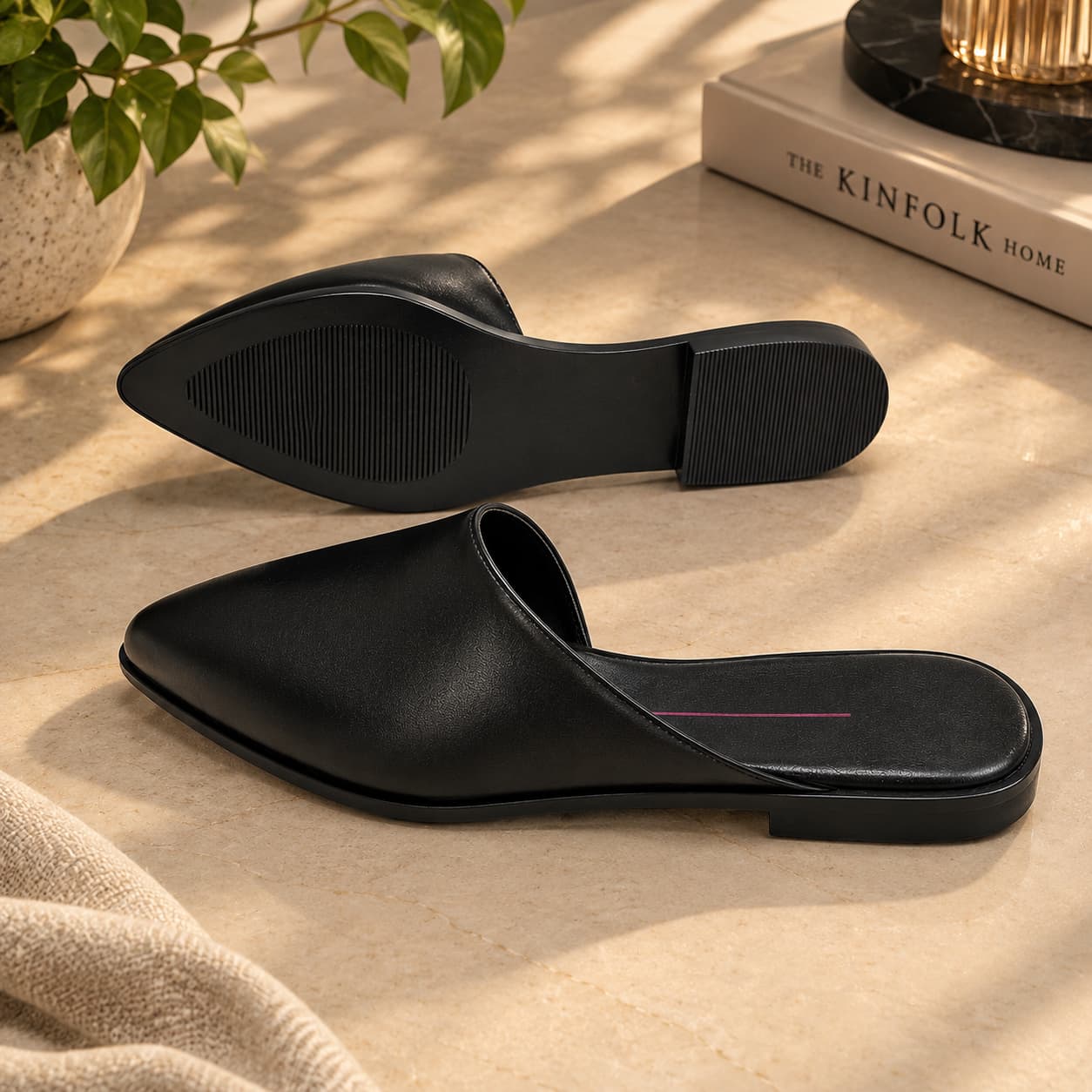 Ladies leather footwear